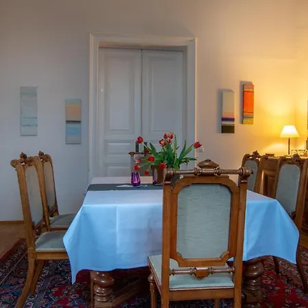 Von Sayn Hotel 3*