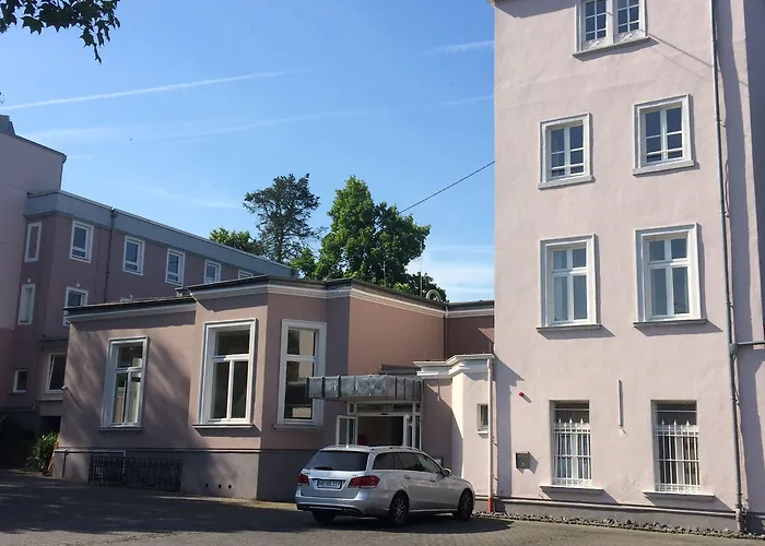 Von Sayn 3* Rheinbreitbach